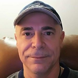 Meet your Posher, Eddie